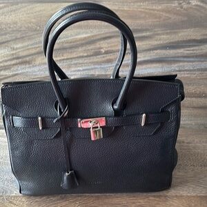 Elegant Navy Leather Handbag
